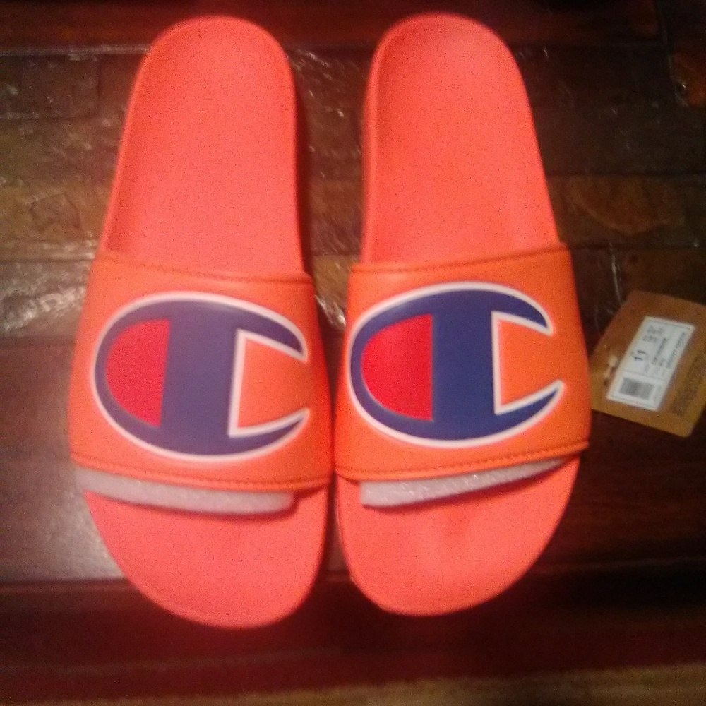 Champion Slides Size 11